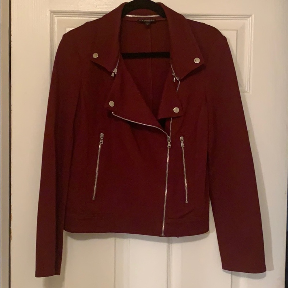 Express l Red Jacket - Picture 3 of 3